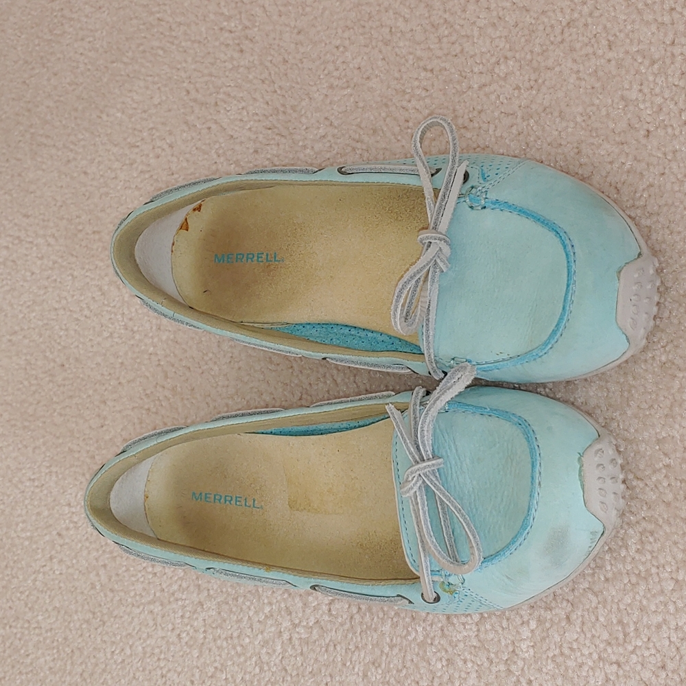 Merrill size 9.5 moccasins
